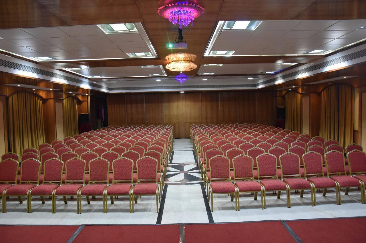 Ulo Chennai Deluxe Hotel Zewnętrze zdjęcie